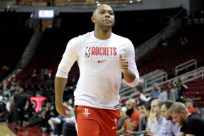 爱游戏app关于NBA常规赛冲刺阶段走向成谜；纽卡斯尔队长鼓劲；震撼外界；临场指挥获称赞的信息