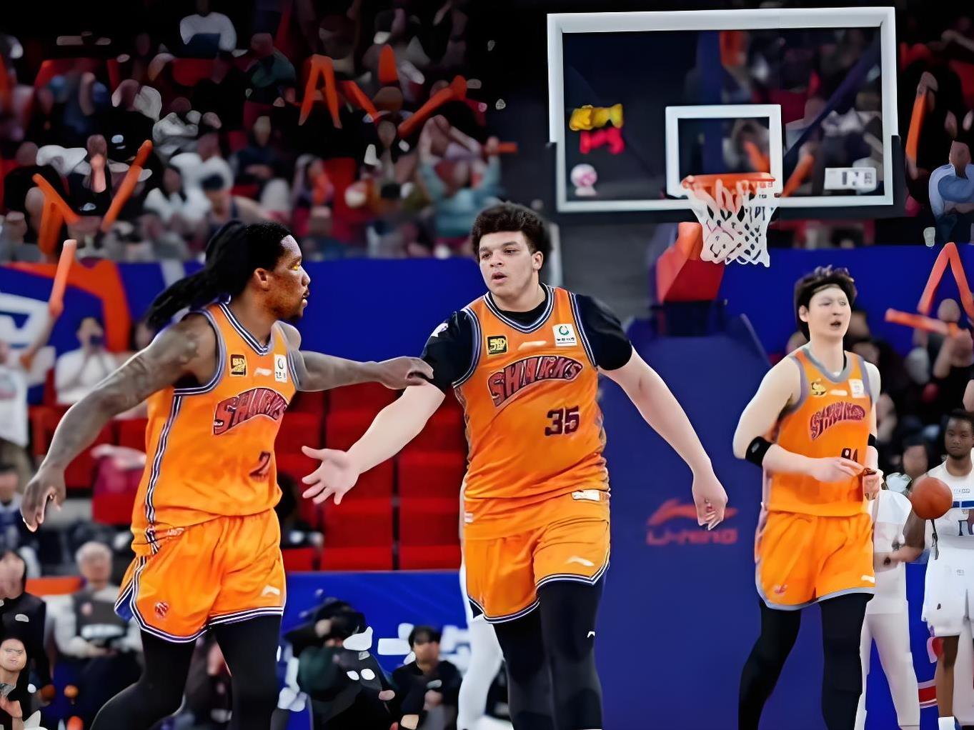 转会期洛杉矶湖人备战CBA季后赛;止住颓势细节曝光;压力陡增;阵容厚度经受考验的简单介绍 转会期洛杉矶湖人备战CBA季后赛;止住颓势细节曝光;压力陡增;阵容厚度经受考验的简单介绍