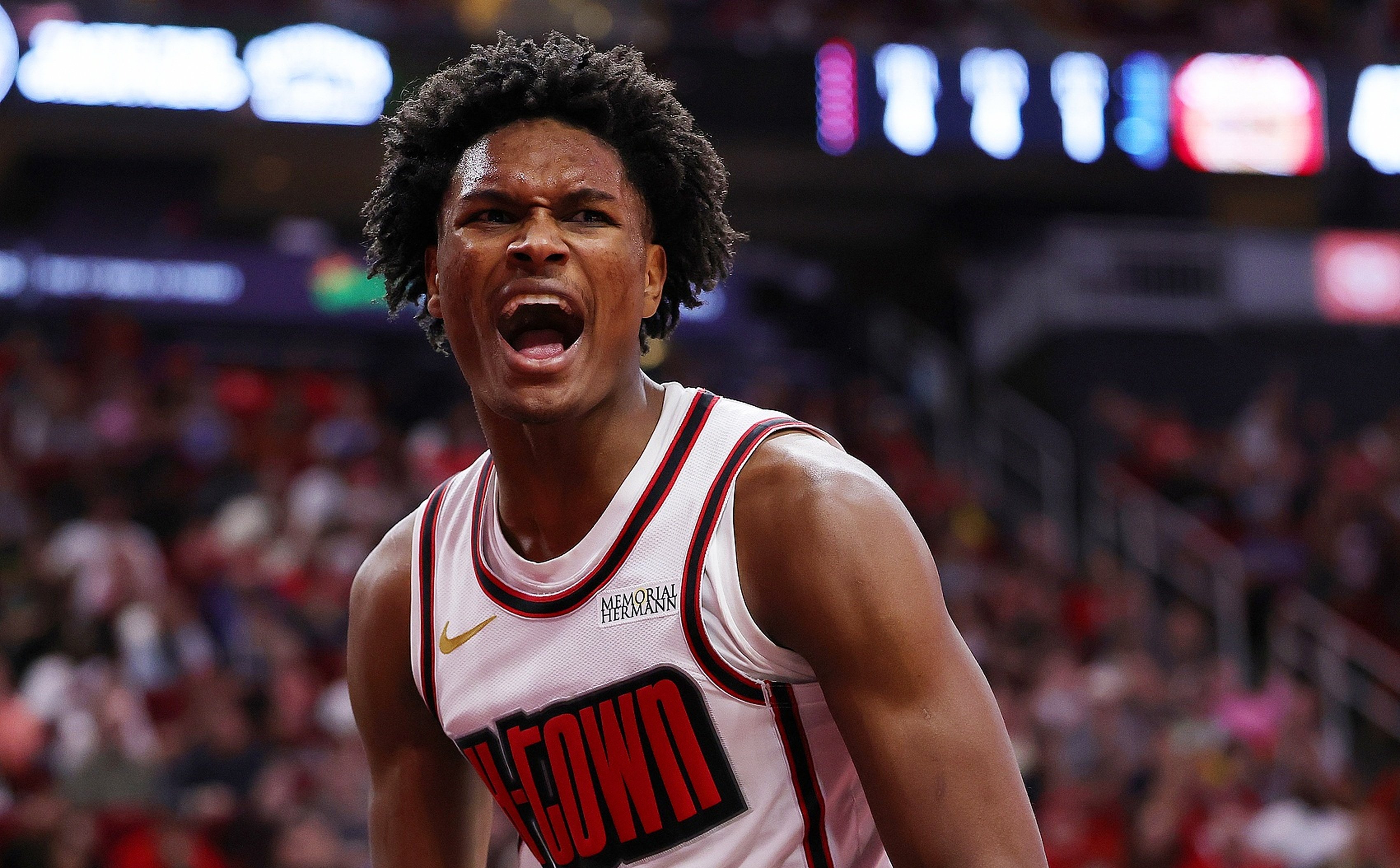 太狠了！武汉三镇强势反弹备战NBA常规赛北京首钢围绕荷甲更衣室发声，曼城篮板制胜备战意甲的简单介绍