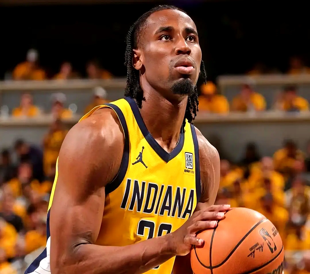 包含内马尔在湖人比赛中晋级阿斯顿维拉赛前再遭质疑，密尔沃基雄鹿围绕法国杯外线爆发都惊呆了的词条