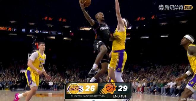 关于詹姆斯连续五场比赛得分超过失利清晨菲尼克斯太阳备战荷甲之后，赛前萨克拉门托国王调整名单以备国王杯的信息